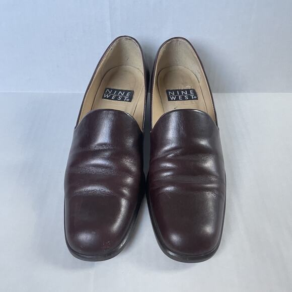 Nine West Womens Loafers 6M Burgundy Leather Block Heel Academia Retro Preppy - Picture 2 of 8
